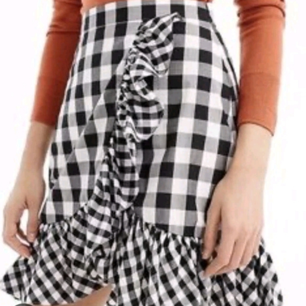J. Crew Black And White Gingham Ruffle Skirt, Size 10 - Picture 3 of 10